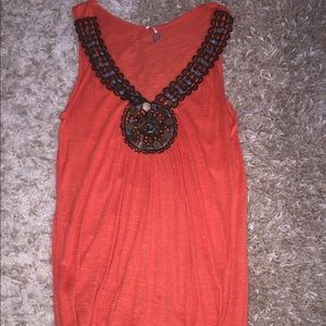 Coral tank top with Fancy Neckline
